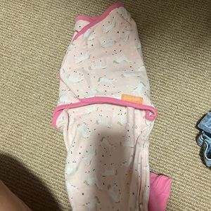 Two swaddle me small/medium (0-3m) swaddles